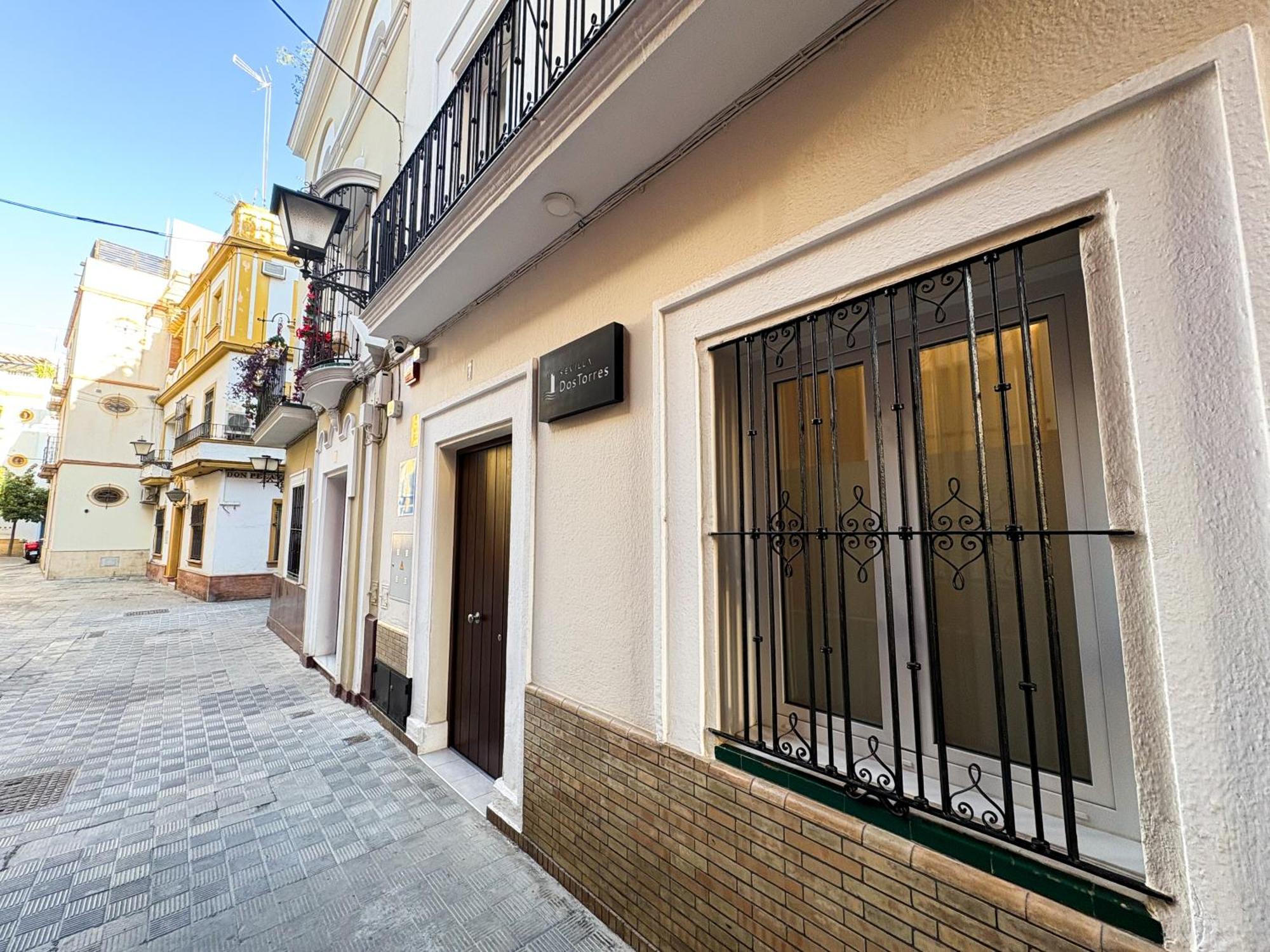 Sevilla Dostorres — Photos 3
